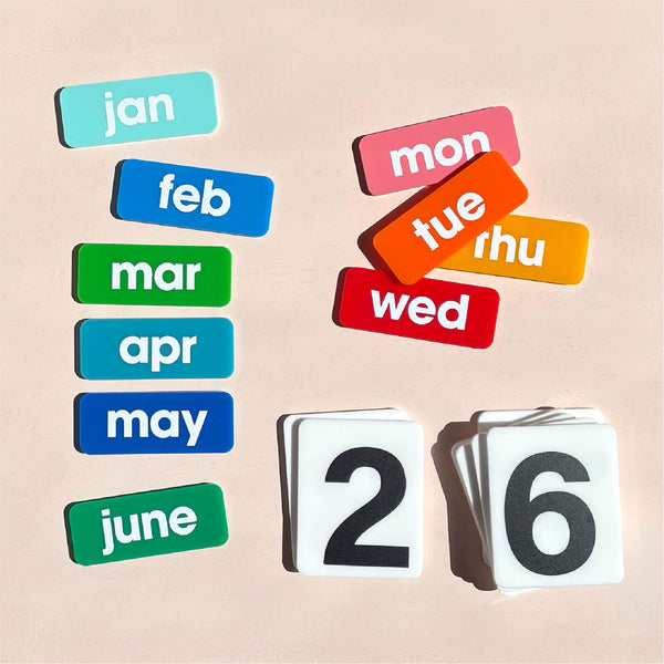 COLOUR POP FOREVER DESK CALENDAR (SPECIAL EDITION)