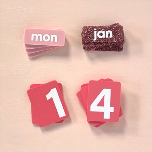 PERFECTLY PINK FOREVER DESK CALENDAR (SPECIAL EDITION)