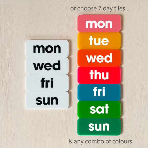 BESPOKE COLOUR FOREVER DESK CALENDAR