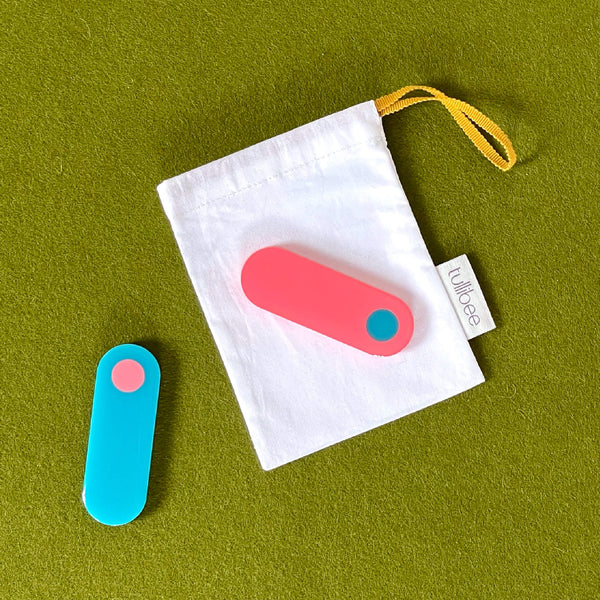 'SAMPLE' DOT HAIR CLIP or BROOCH