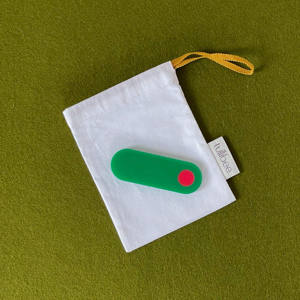 'SAMPLE' DOT HAIR CLIP or BROOCH