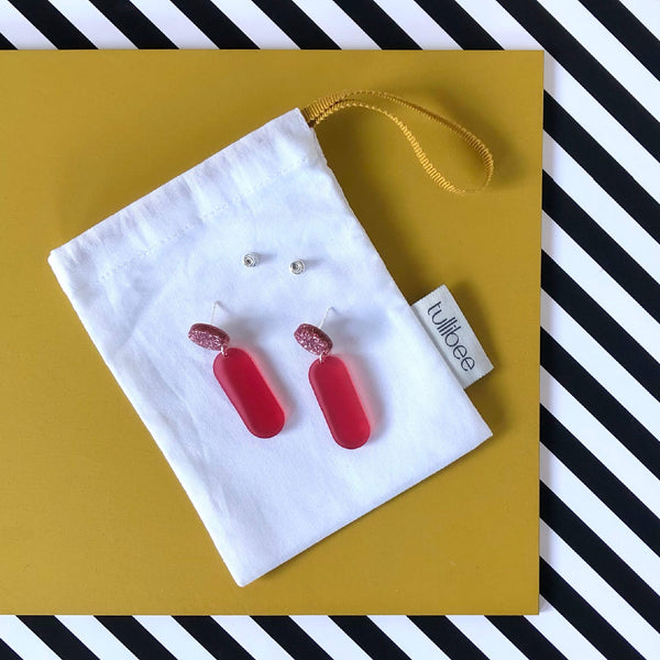 DINKY DANGLE GLITTER EARRINGS