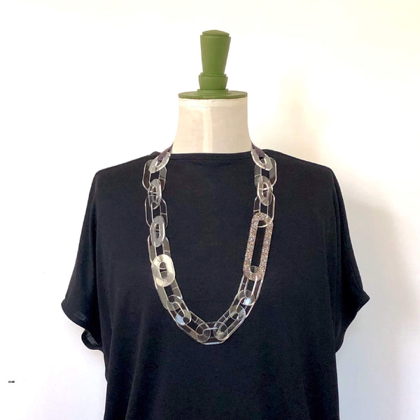 LONG LINK GLITTER NECKLACE