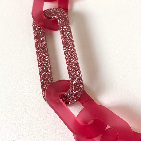 LONG LINK GLITTER NECKLACE
