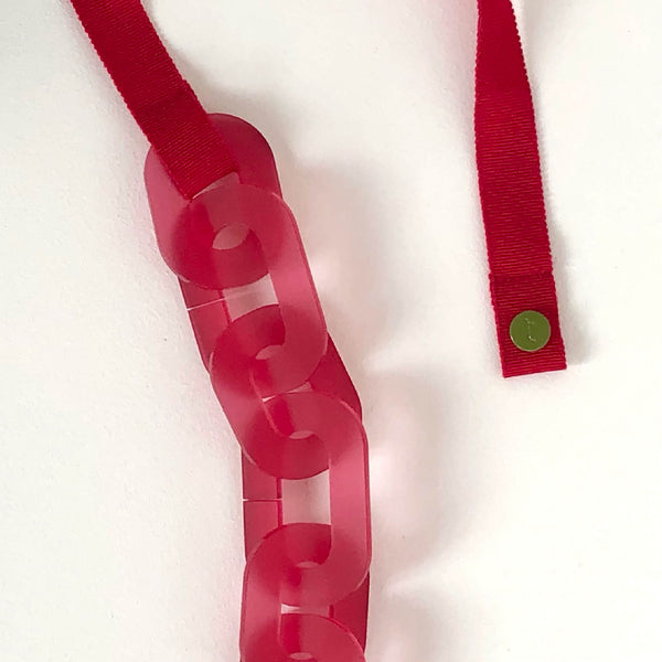 LONG LINK GLITTER NECKLACE
