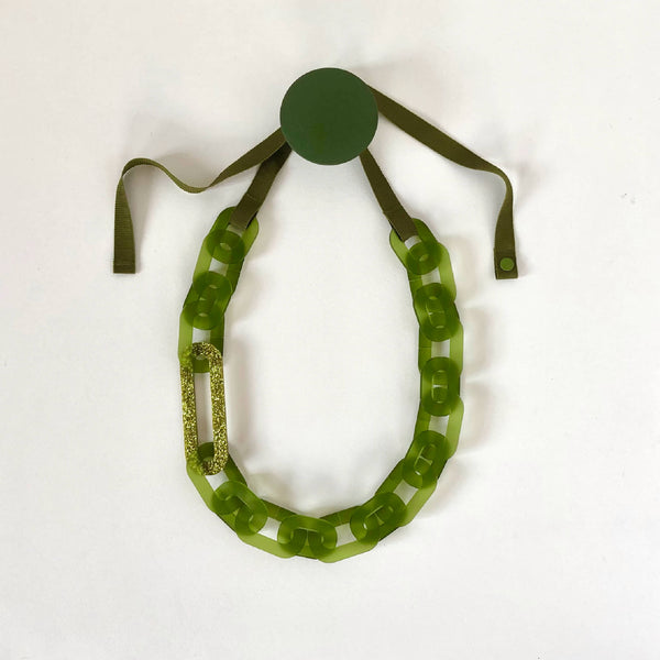 LONG LINK GLITTER NECKLACE