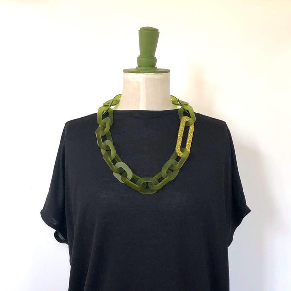 LONG LINK GLITTER NECKLACE