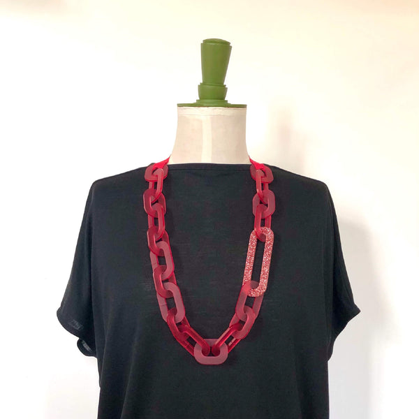LONG LINK GLITTER NECKLACE