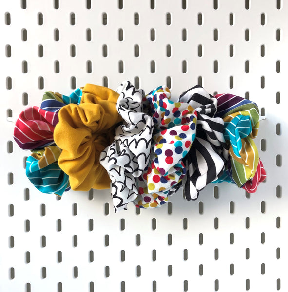 HAIR SCRUNCHIES