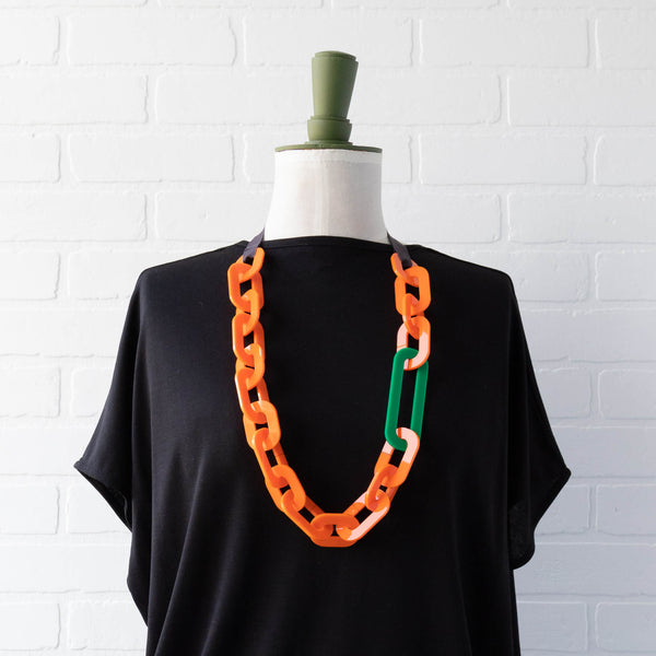LONG LINK NECKLACE