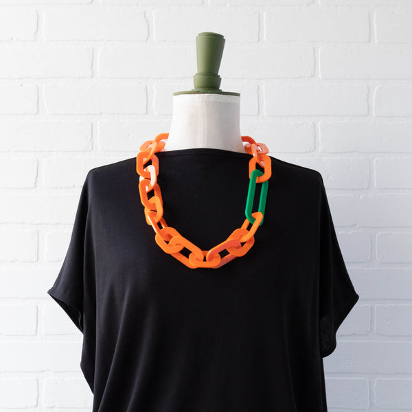 LONG LINK NECKLACE