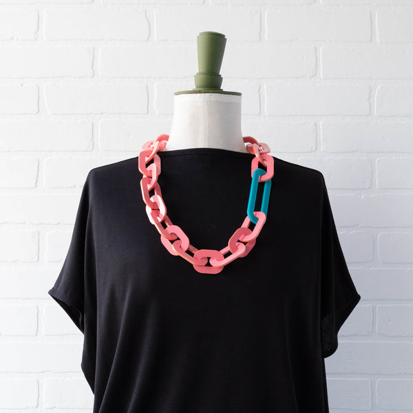 LONG LINK NECKLACE