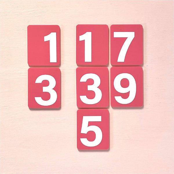 PERFECTLY PINK FOREVER DESK CALENDAR (SPECIAL EDITION)