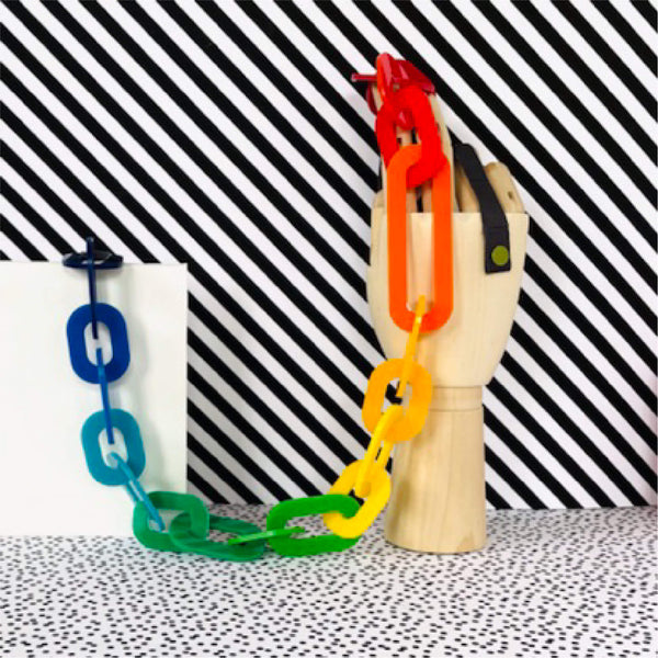 RAINBOW LONG LINK NECKLACE