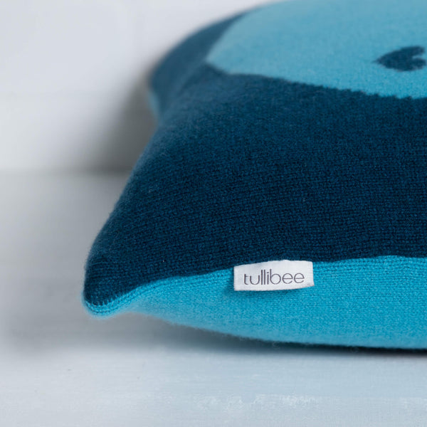 tullibee knitted cushion YAY WOW blue label close up