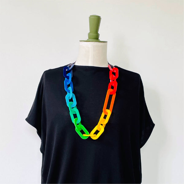 RAINBOW LONG LINK NECKLACE