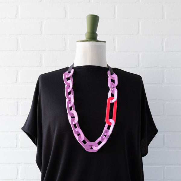 LONG LINK NECKLACE
